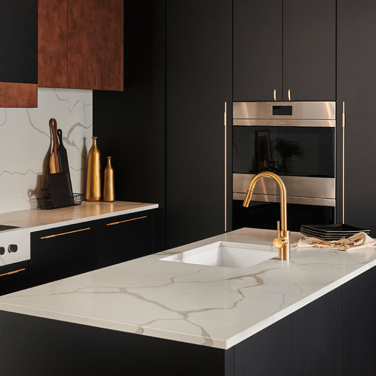 MSI 3CM Calacatta Classique Quartz