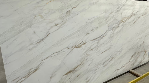 Calacatta Swift Quartz Countertop slab image